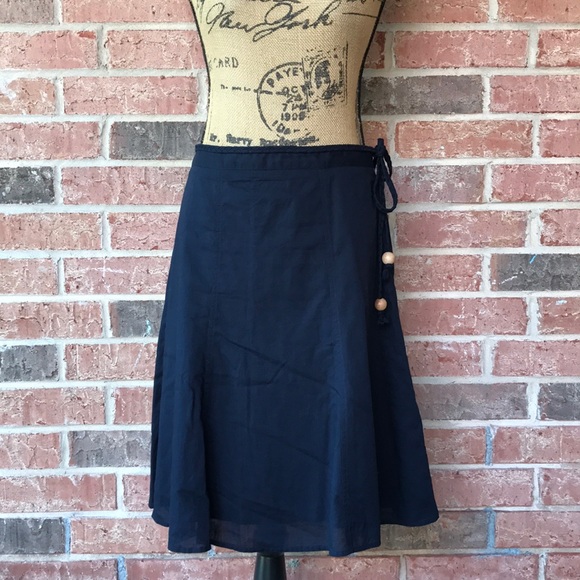 J. Crew Dresses & Skirts - J. Crew Navy A-Line Skirt Sz 6